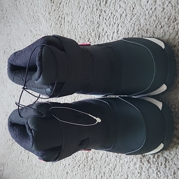 NWT Wonder Nation Toddler Girl's Boots - Picture 3 of 8